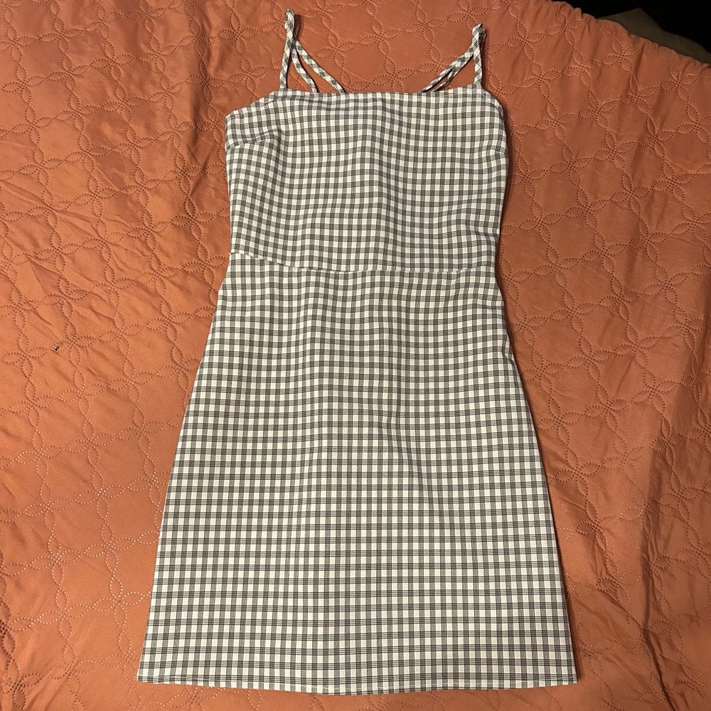 American Threads black & white gingham dress.